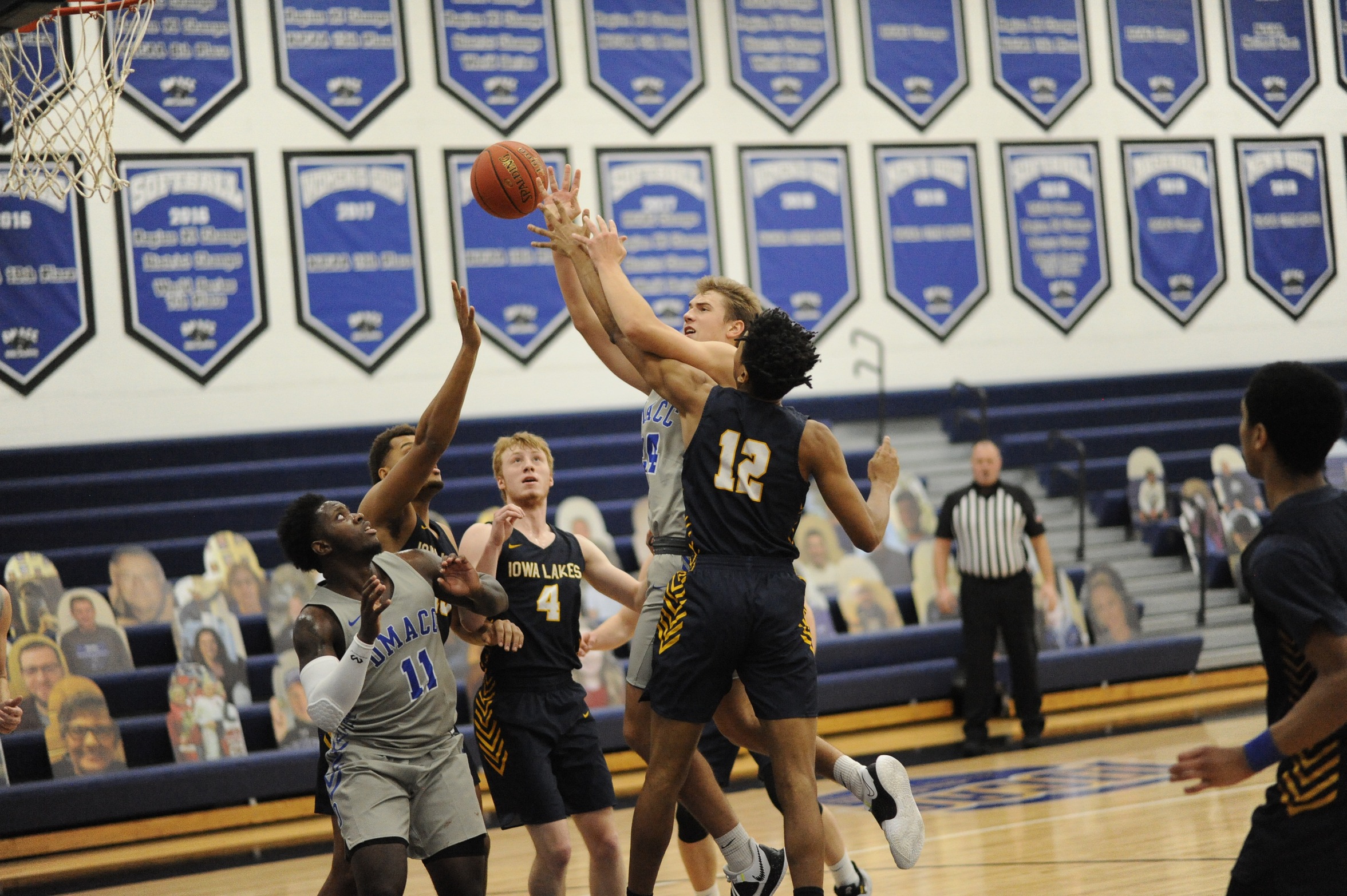 Second-ranked DMACC men's basketball team upset by SWCC, 70-58