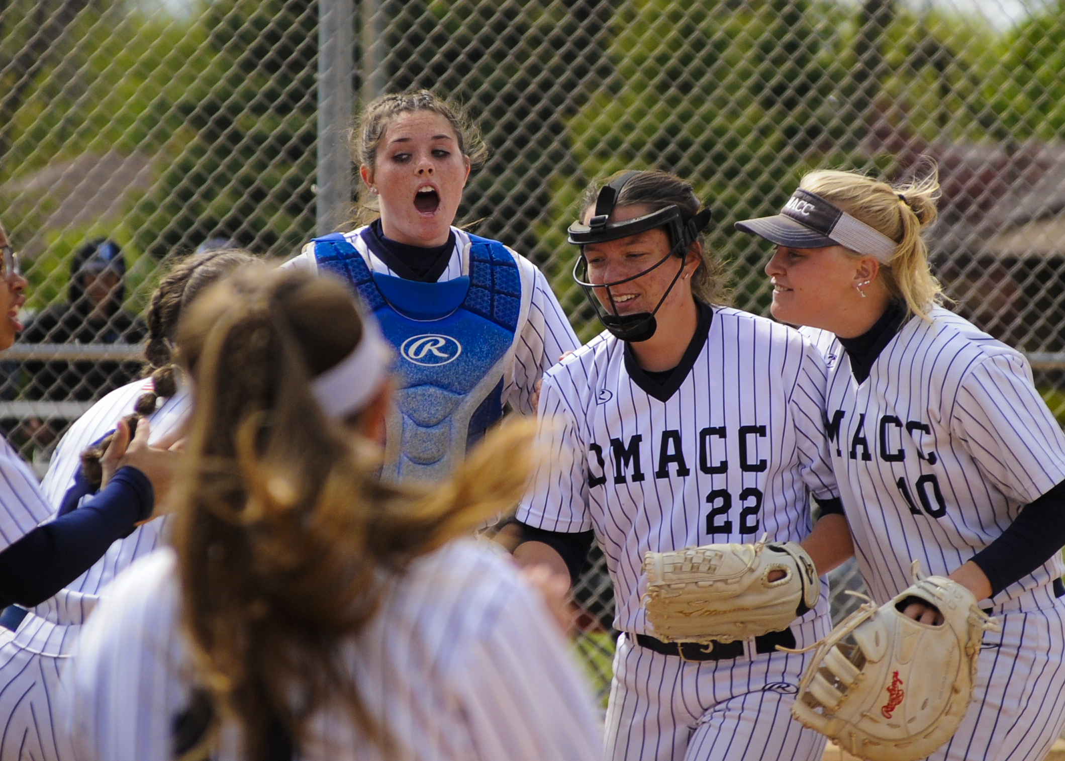 DMACC softball team wins North Plains District B title; qualifies for national championship