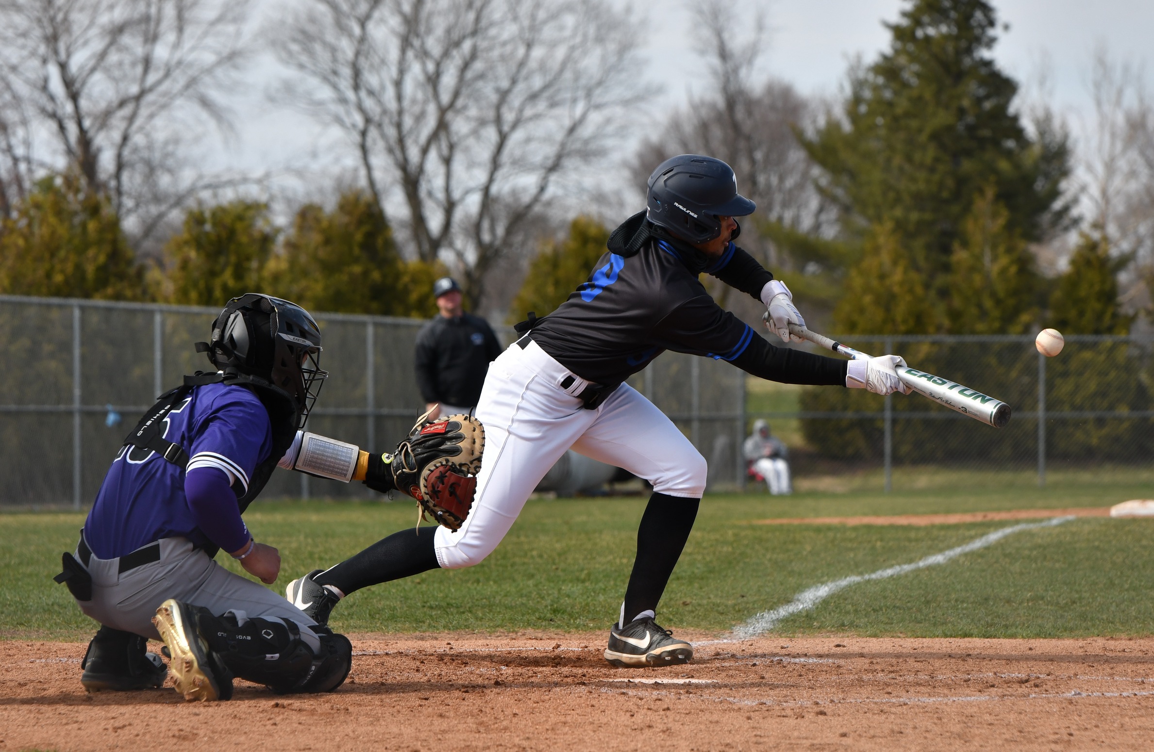 DMACC baseball team takes two of three from IHCC