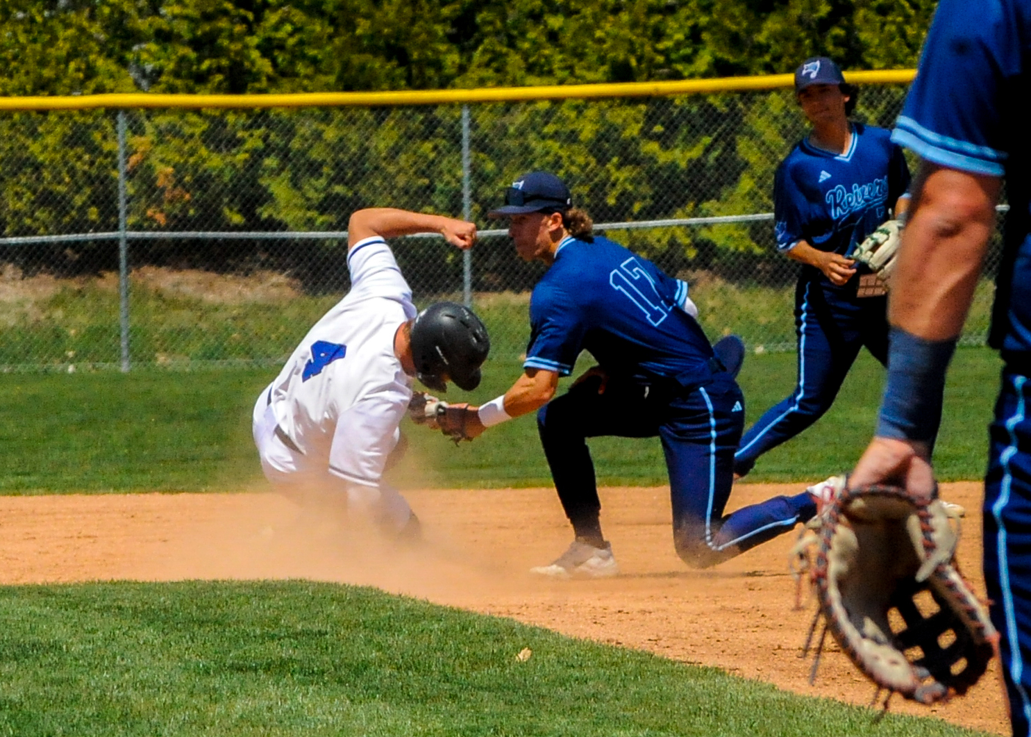 DMACC baseball sweeps doubleheader from Dakota County