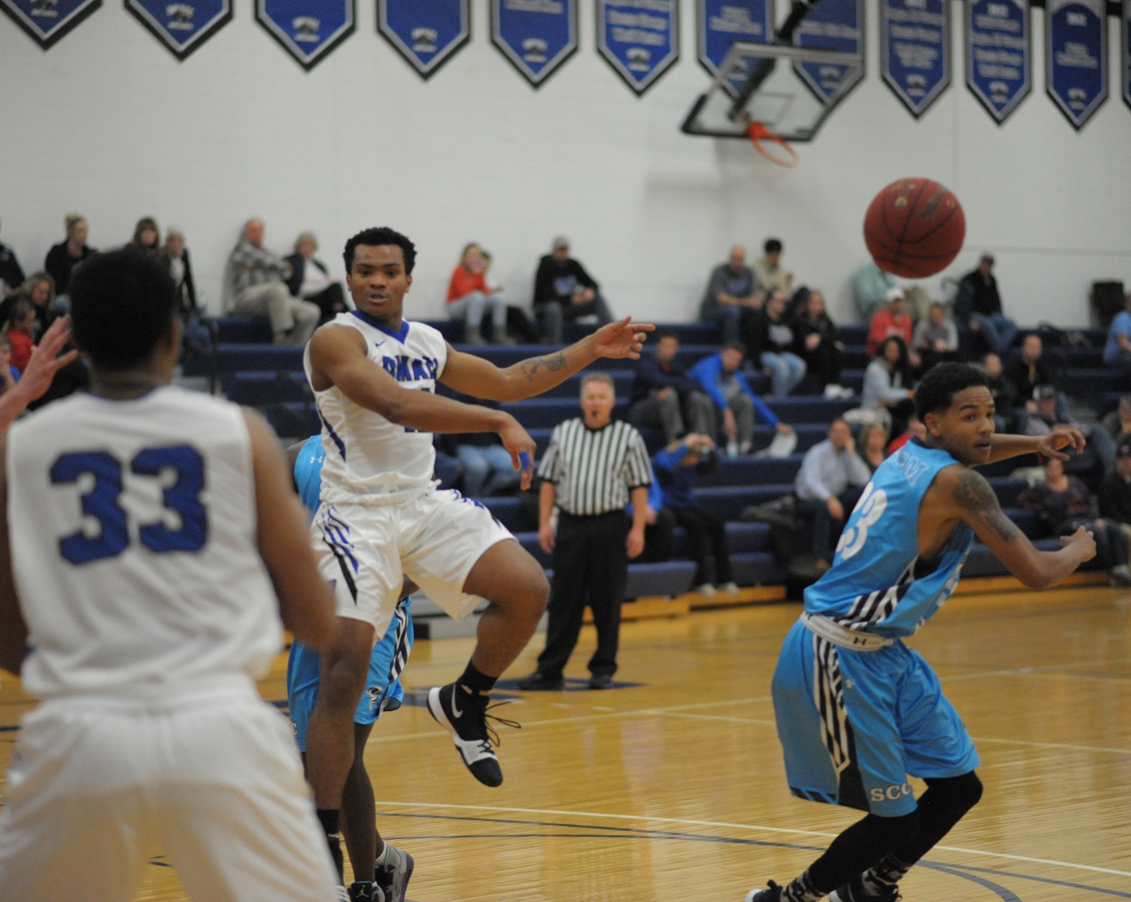 DMACC Men's Basketball Improves to 7-1 With Two Wins in Home Classic