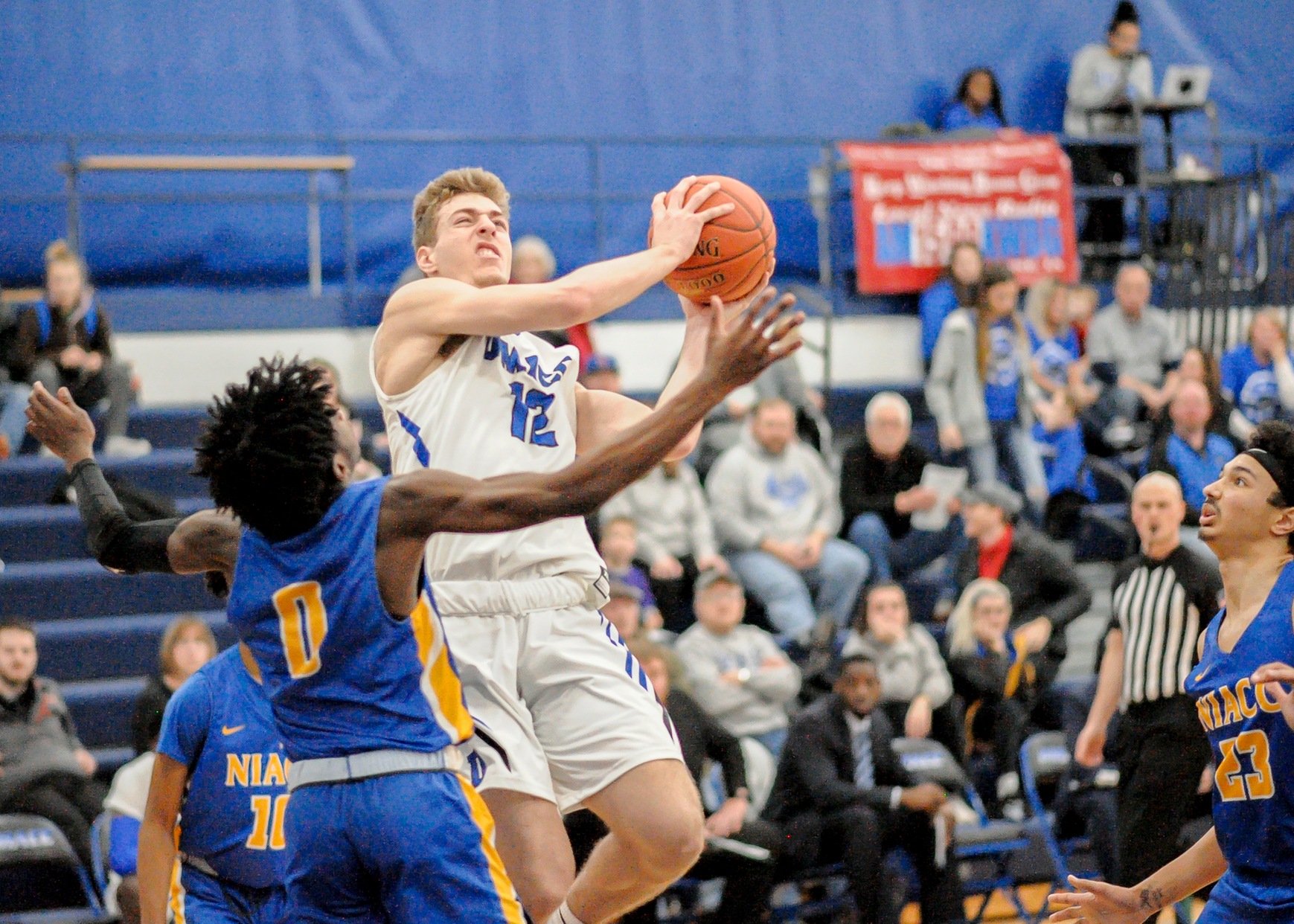 Fifth-ranked DMACC men's basketball team routs fourth-ranked NIACC, 107-63