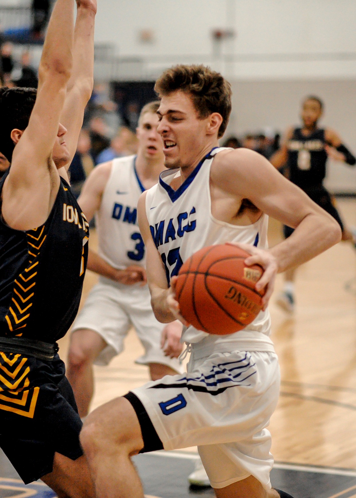 DMACC men's basketball team tops ILCC in regional semifinals; faces NIACC in championship game
