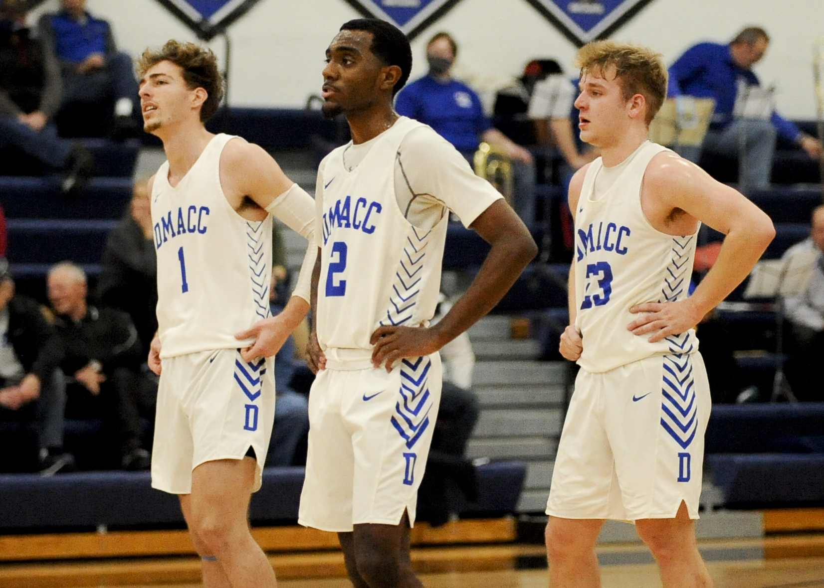 Biliew leads DMACC men's basketball team past seventh-ranked IWCC, 90-86