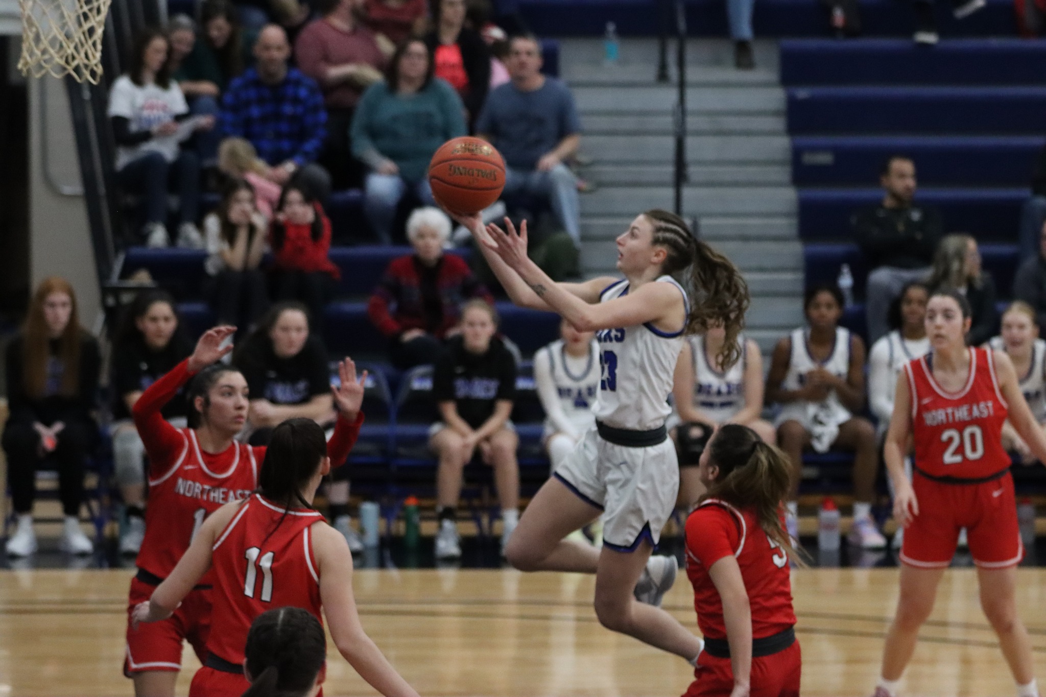 DMACC women's basketball team defeats ICCC 60-55 for fifth straight win